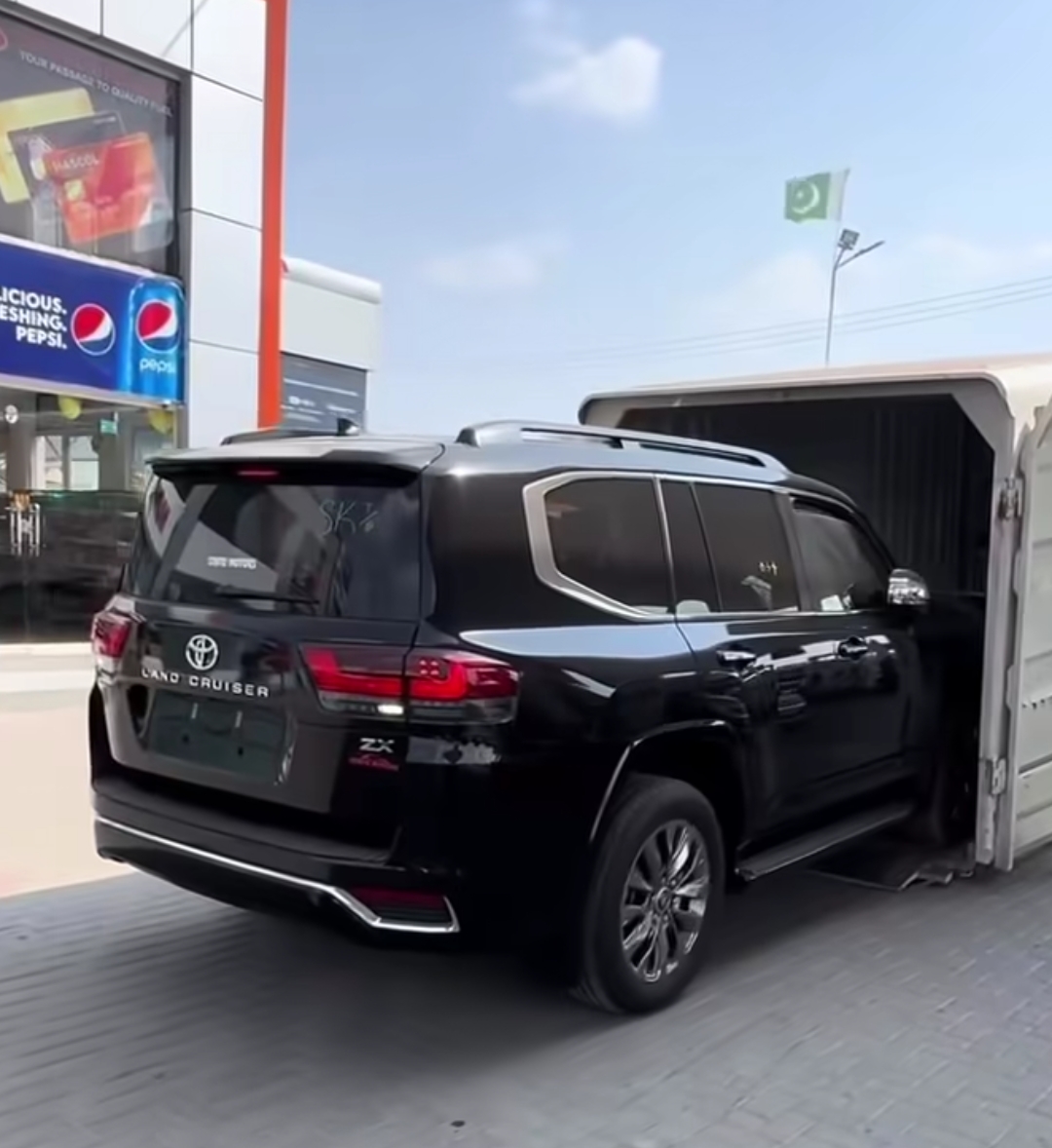 Cargo service